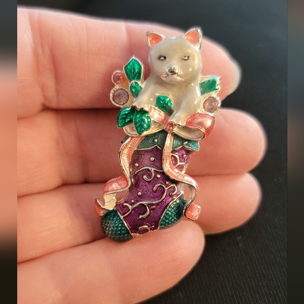 Vintage Christopher Radko Enamel Cat Christmas Stocking Brooch View 2